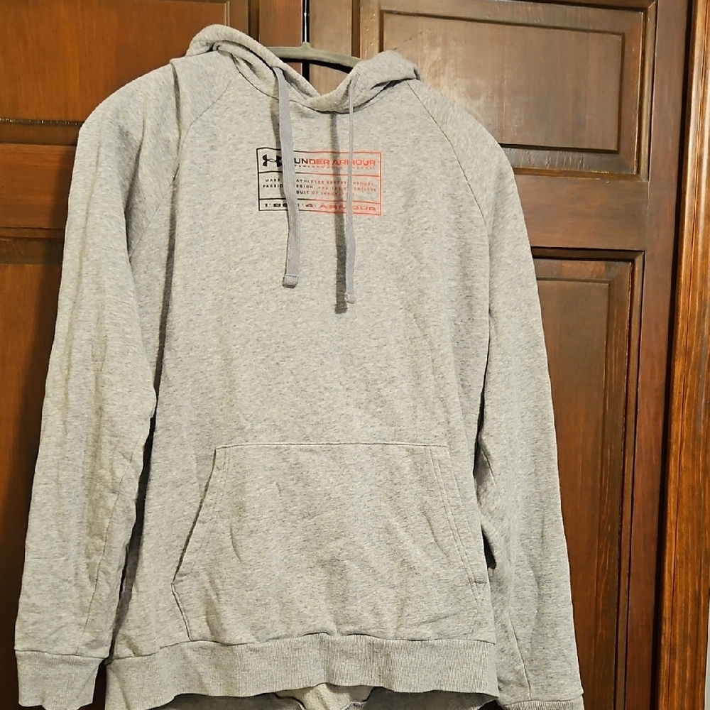 Under Armour Hoodie